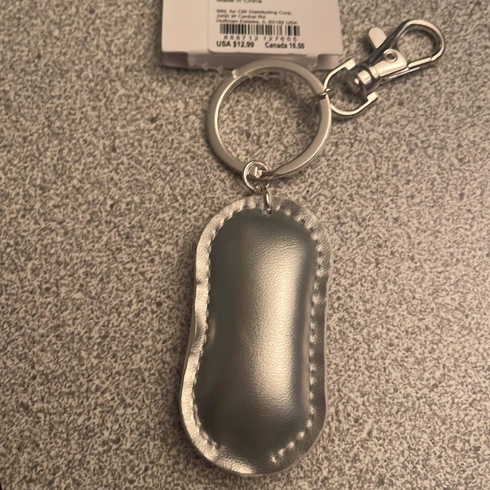Keychain - Picture 2 of 2